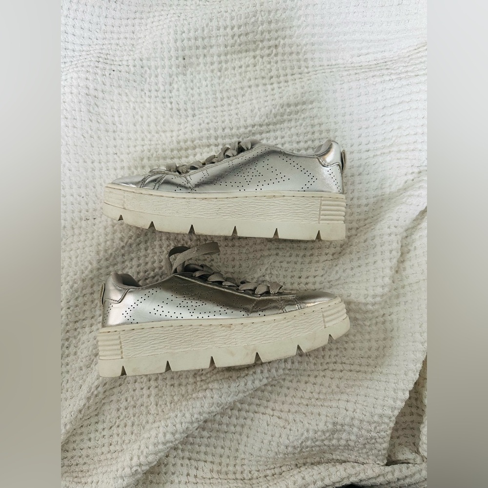 Roxy Rose Metallic Silver Chunky Platform Sneakers